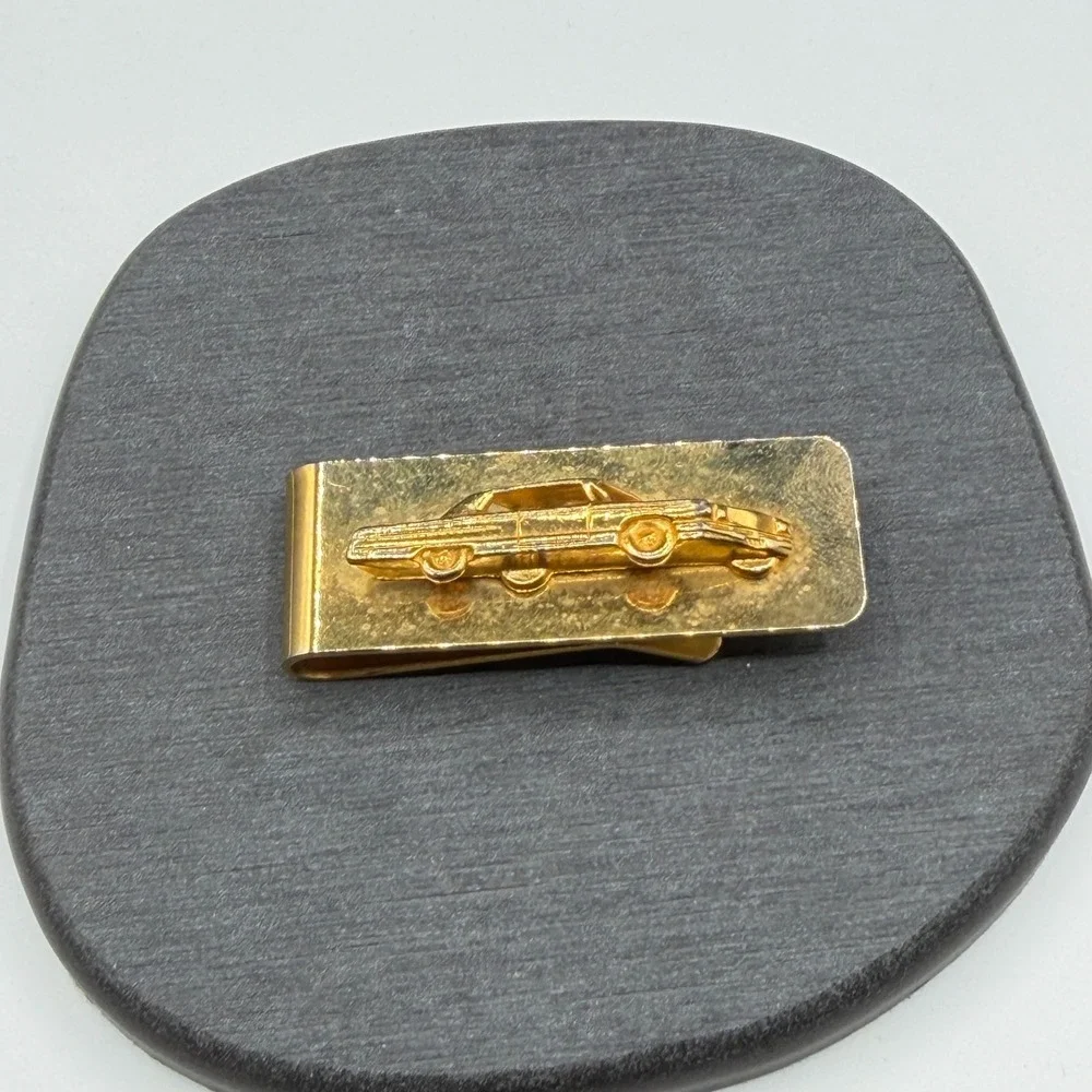 Gold Tone Classic Car Money Clip Raised Automobile Motif Collectible Mens Gift